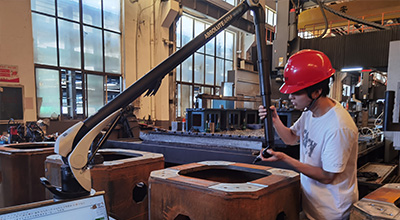 海克斯康三坐标