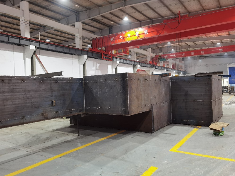 设备结构件焊接案例